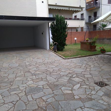 Tarussio Hotel Arezzo Kültér fotó