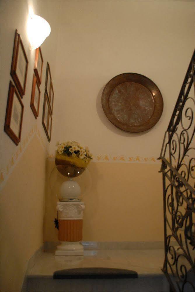 Tarussio Hotel Arezzo Kültér fotó